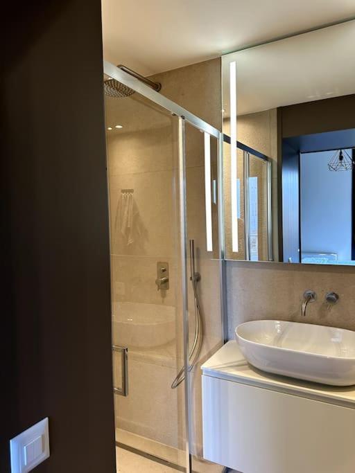 Riva 18 Apartman Lugano Kültér fotó